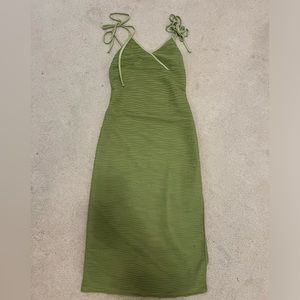 Green ribbed maxi dress